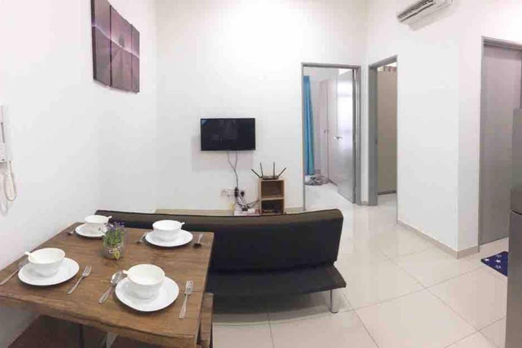 盛婷民宿a S&Thomez 2Bedrooms Mesamall Wifi Klia Usim Miu Inti Nu Nilai Exterior photo