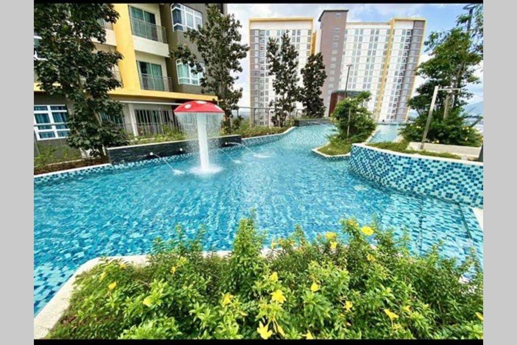 盛婷民宿a S&Thomez 2Bedrooms Mesamall Wifi Klia Usim Miu Inti Nu Nilai Exterior photo